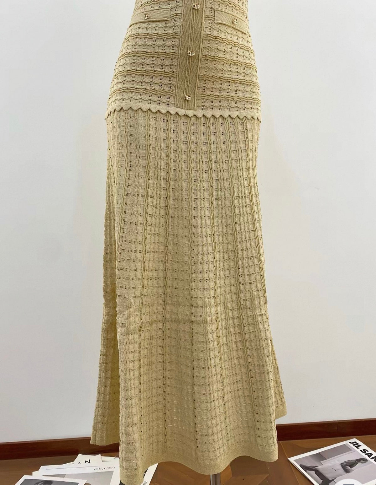 Short-sleeve knit