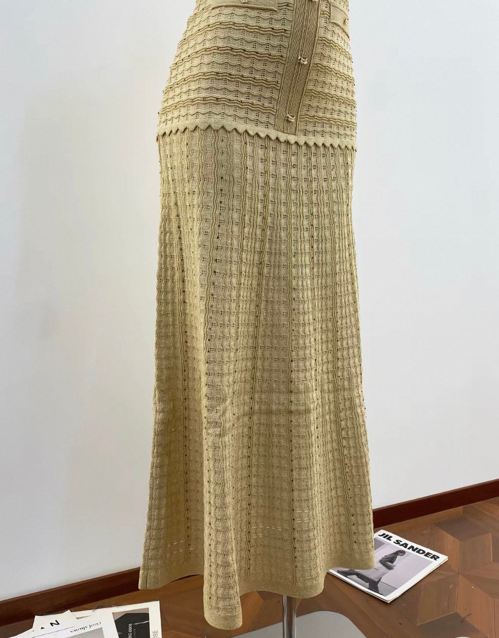 Short-sleeve knit