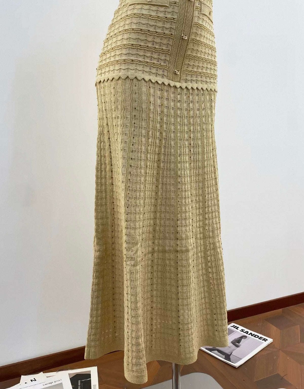 Short-sleeve knit