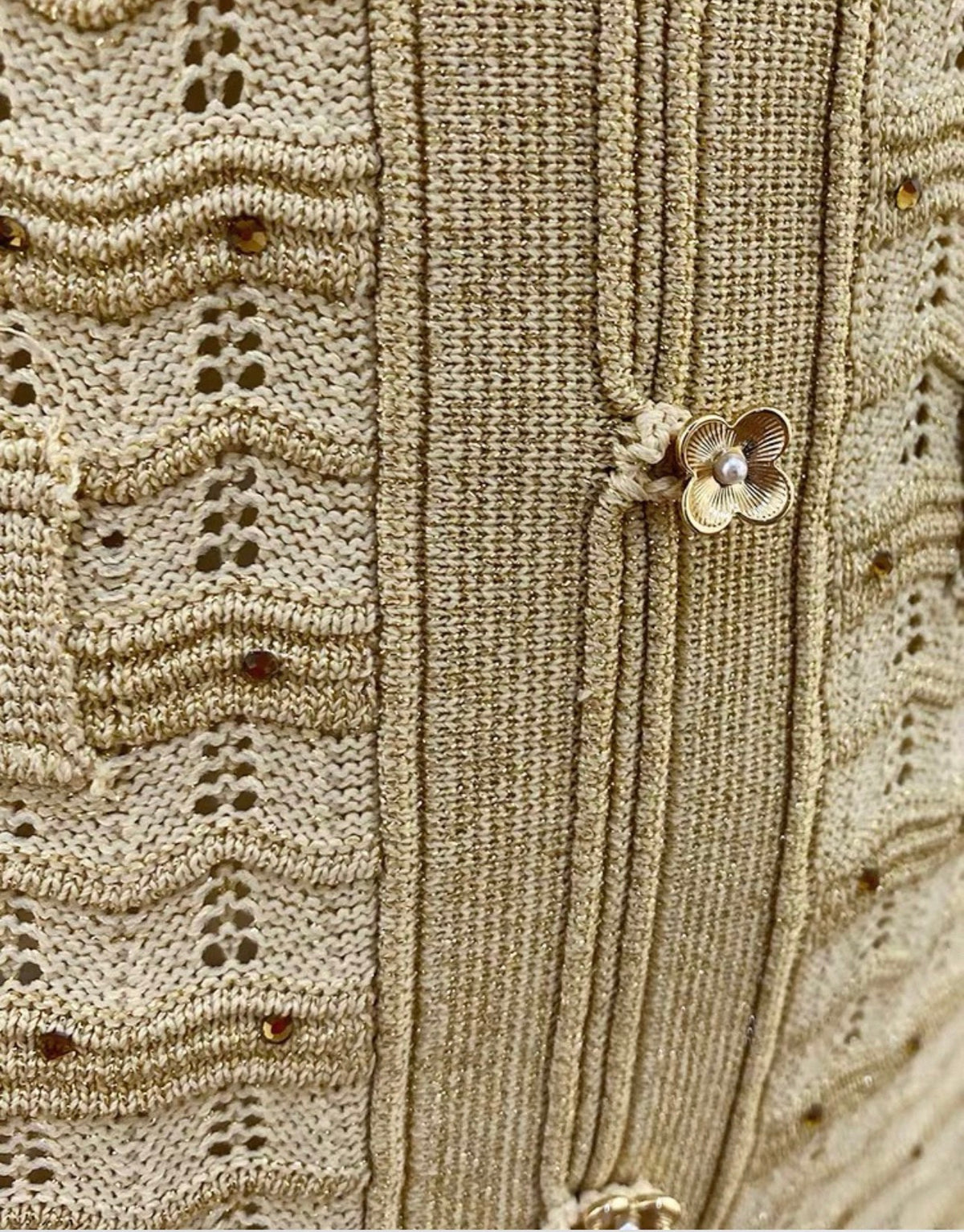 Short-sleeve knit