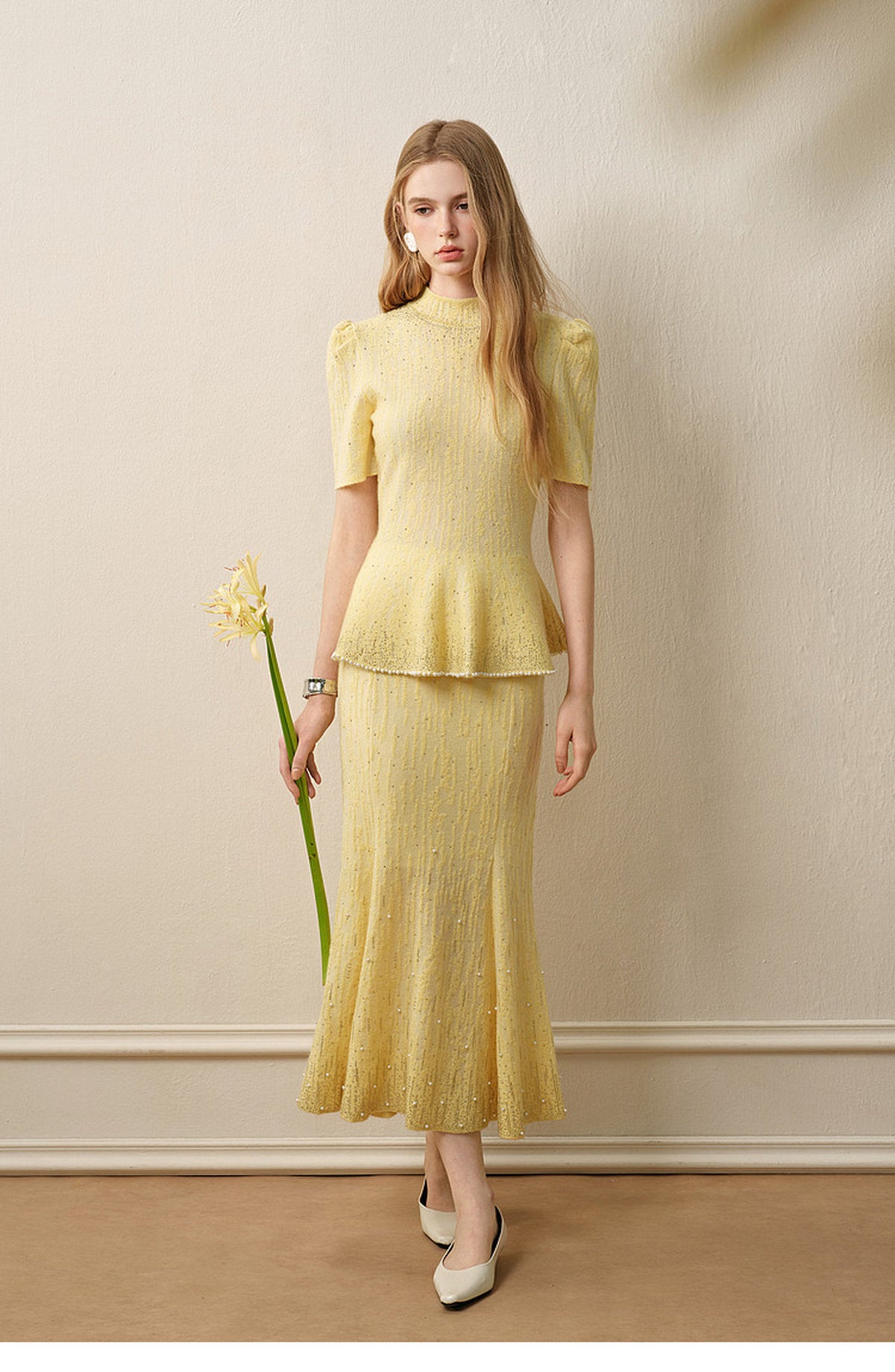 Dusk Firefly_Light Yellow Knit Two-Piece Set