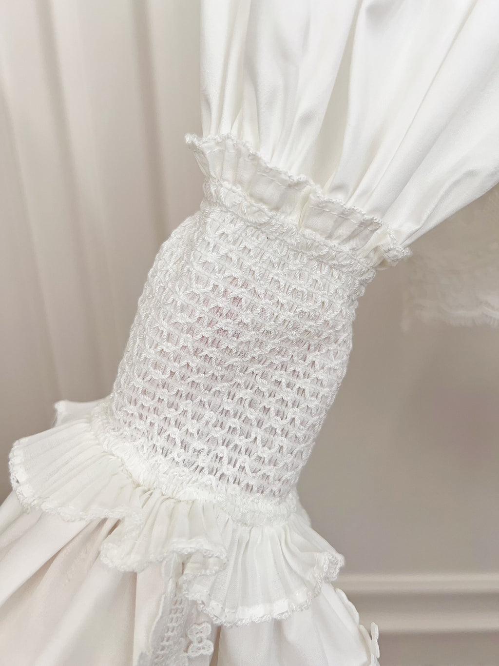 Vintage Soft Lace Lapel Collar Long Sleeve Blouse