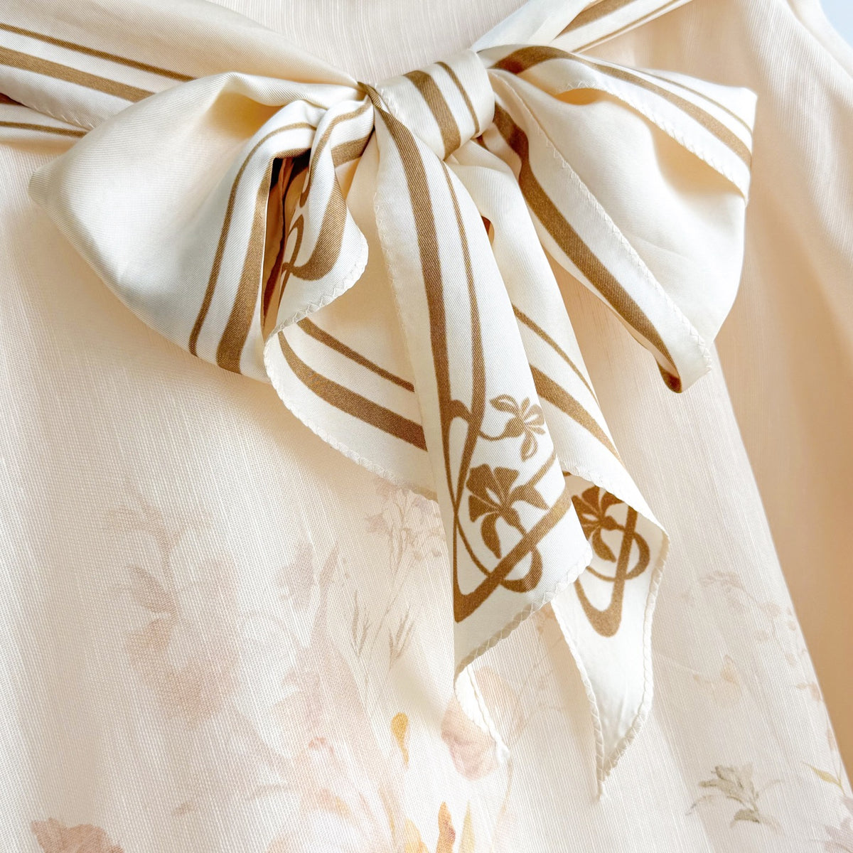 Elegant Pinted silk-linen Blouse and Skirt Two Piece Set