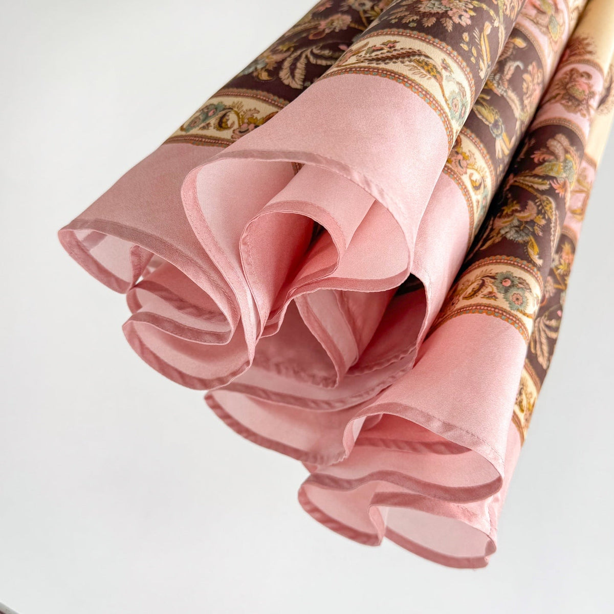 The Aster Billow Maxi Dress in Mauve Jacobean